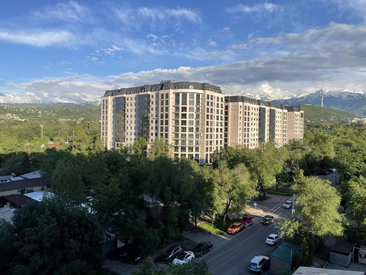 Апартаменты #3 Almaty Exterior photo